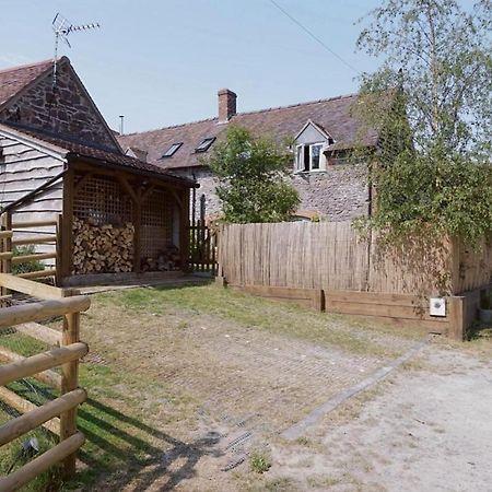 Nest Holiday Hideaway Wren Cottage Stunning Area! Church Stretton Kültér fotó